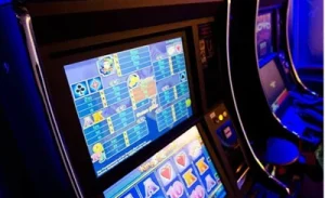 decline in gaming arcades